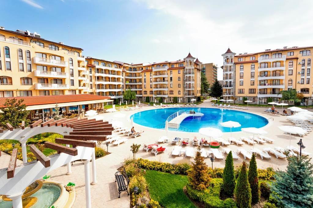 Holiday Apartcomplex Royal Sun Slantschew brjag Exterior foto