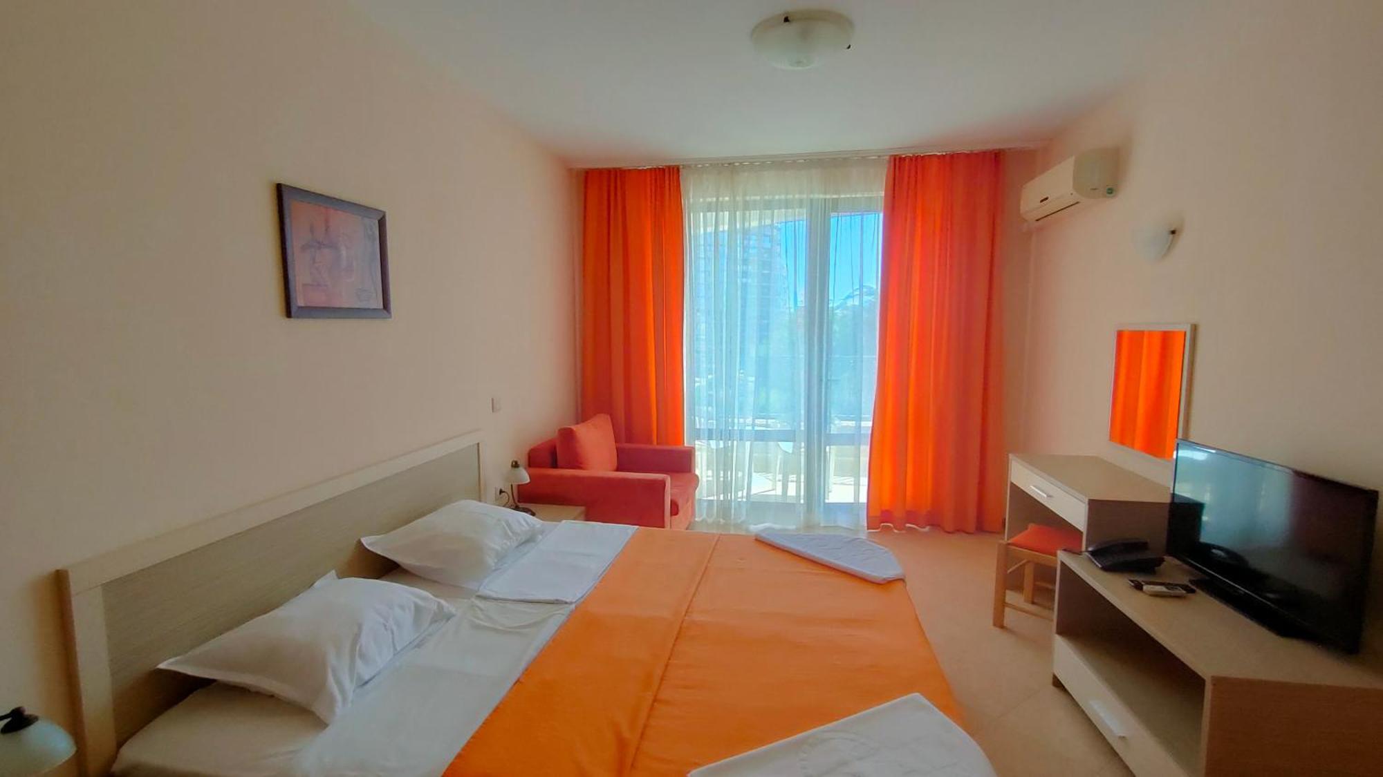 Holiday Apartcomplex Royal Sun Slantschew brjag Exterior foto